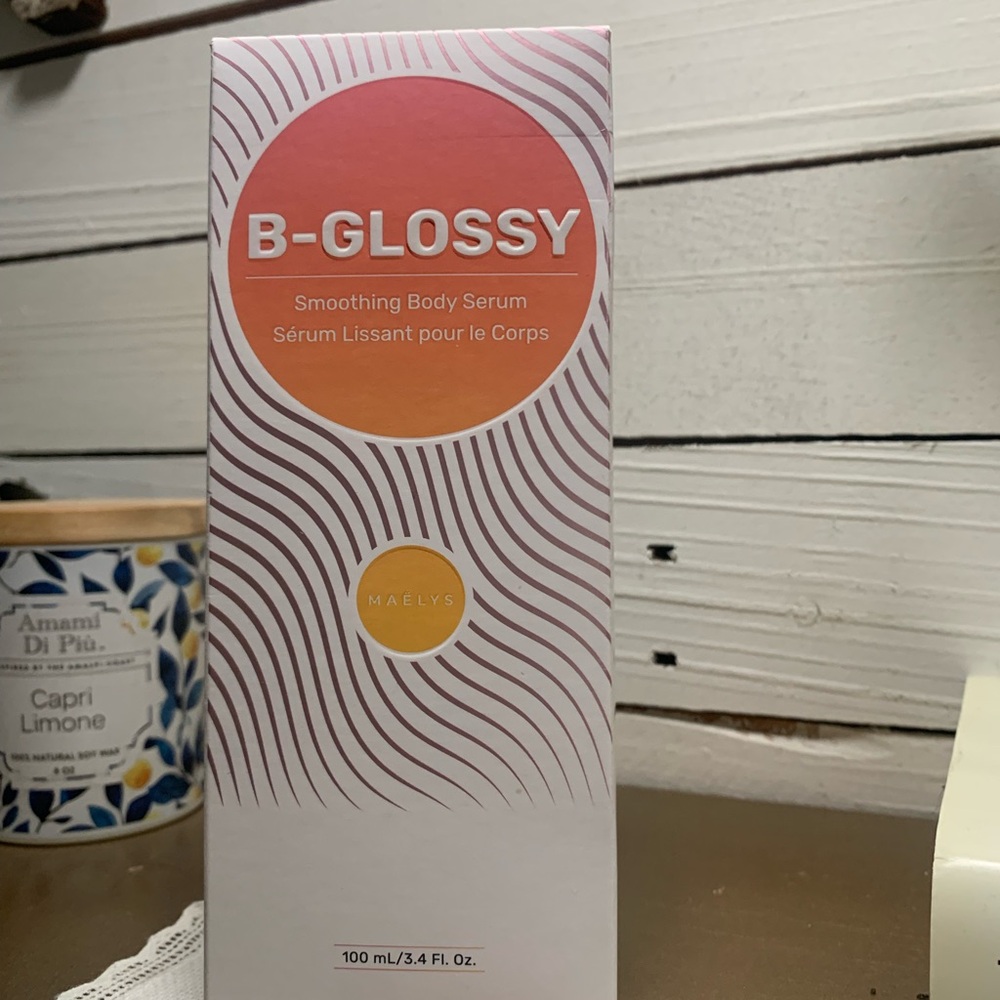 B-GLOSSY Smoothing Body Serum by MAELYS - Orange and White